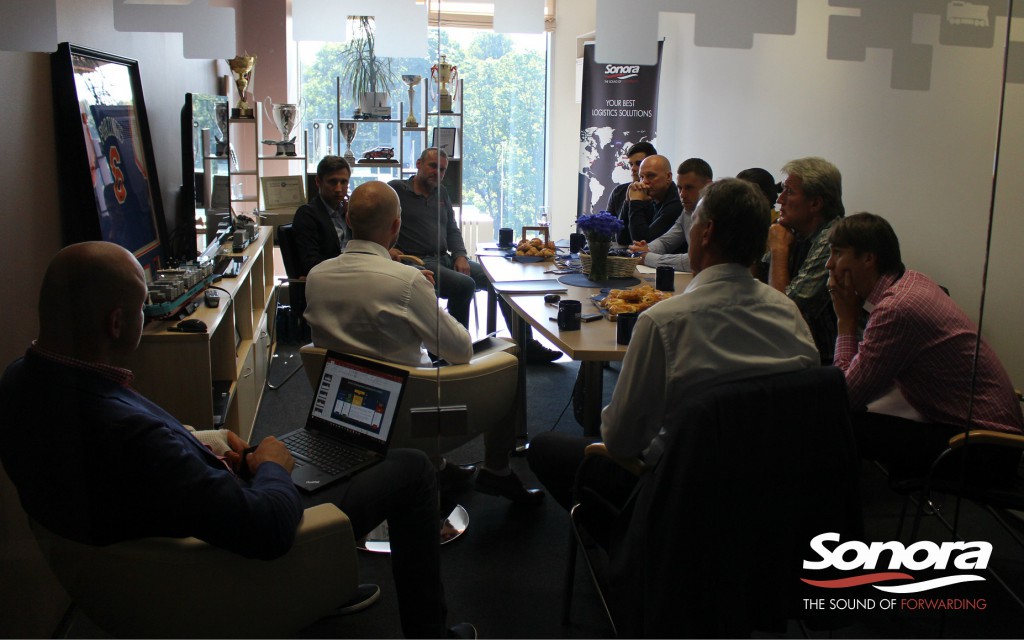 На прошлой неделе логистическое предприятие «SONORA» пригласил клиентов на семинар «Утренний кофе вместе с SONORA», на котором обсуждались возможности развития бизнеса и логистики в Узбекистане.