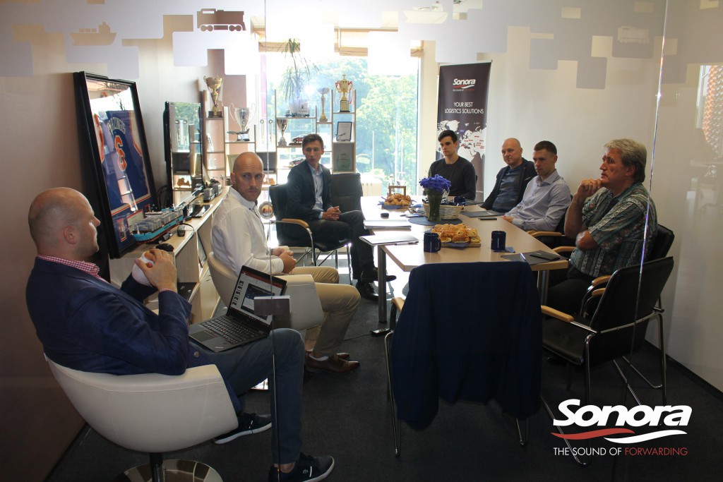“Rīta kafija kopā ar SONORA”, kur tika diskutēts par biznesa attīstības un loģistikas iespējām Uzbekistānā.